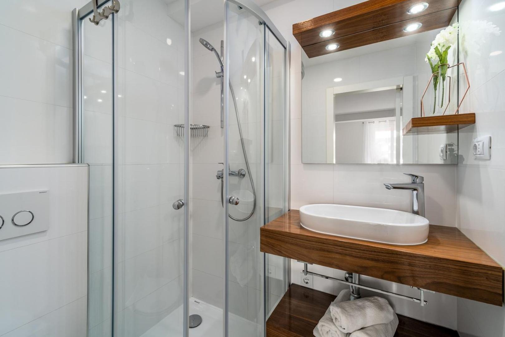 Luxury Villa Lucas With Heated Pool, Whirlpool, Sauna, 14 Pax Podstrana Ngoại thất bức ảnh